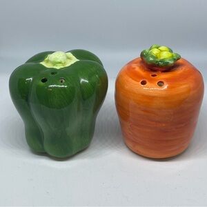 Green and Orange Vegetable Shaped Shakers